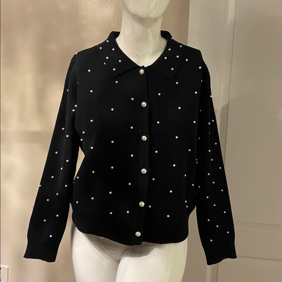 Sioni Classic pearls and Black Knitwear - Picture 3 of 12